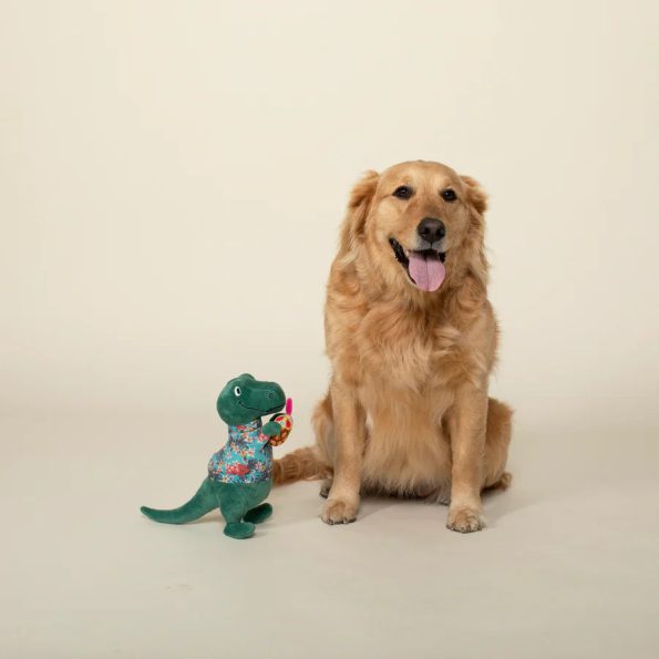 289806_Its_5_o_clock_Somewhere_With_Dog_900x_a872eaa6-71e9-49aa-ae1a-a498cb5a3092