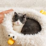 adorable-plush-chick-cat-bed-higooga-595079