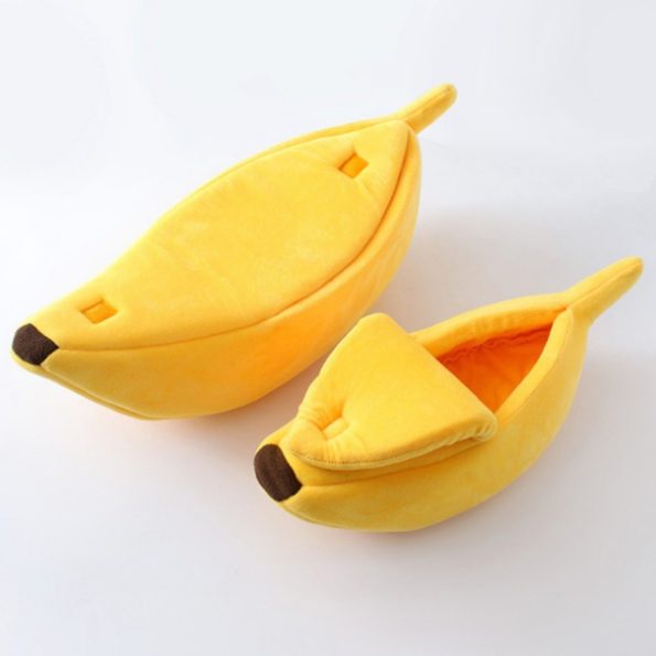 fully-covered-banana-cat-bed-higooga-196430